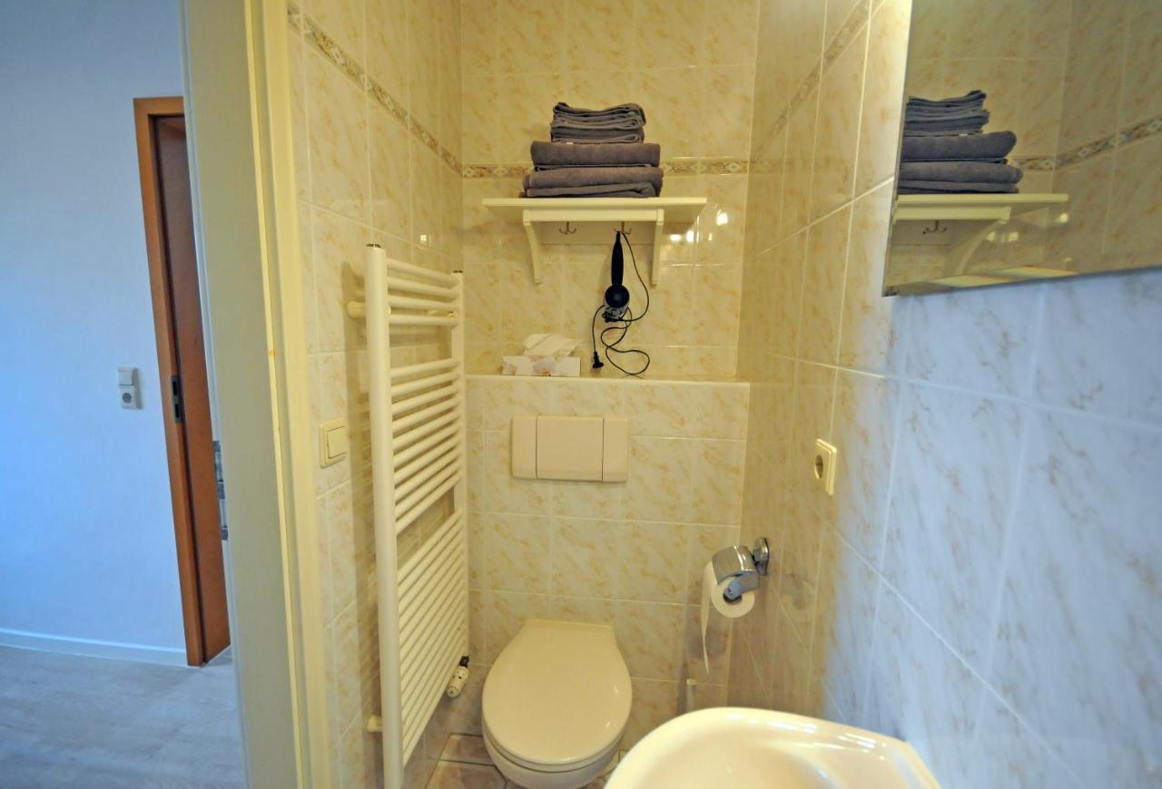 Dat Witte Hus Moritzdorf Ruegen Ferienwohnungen - Ruhige Lage Extérieur photo